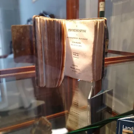 Maison d'hôtes Glam G H O S T E L