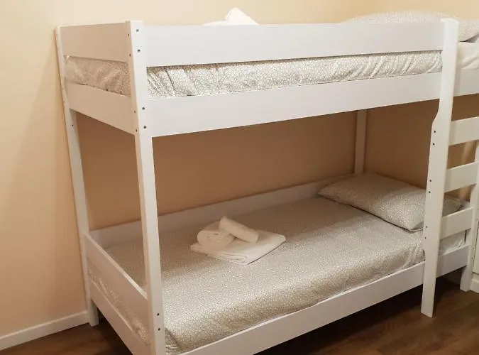 Pensionat Glam G H O S T E L 4*