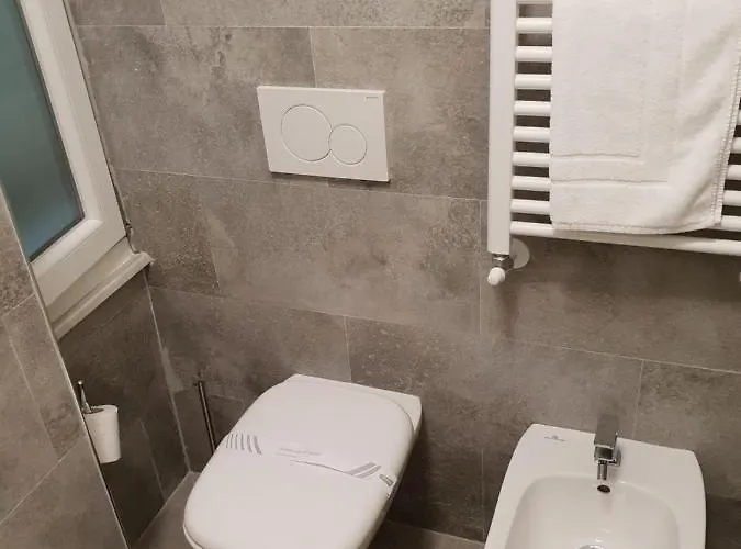 Glam G H O S T E L 4* Λα Σπέτσια