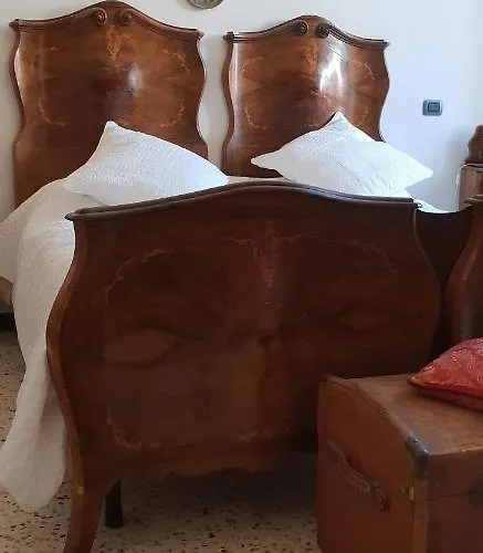 Πανσιόν Glam G H O S T E L 4*